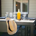 Apartment Cosy & Chill - 10 Min De La - Jardin, Netflix, Terrasse, Fibre & Parking