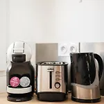 Cosy & Chill - 10 Min De La - Jardin, Netflix, Terrasse, Fibre & Parking Apartment *