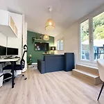 Cosy & Chill - 10 Min De La - Jardin, Netflix, Terrasse, Fibre & Parking Apartment *