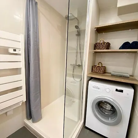 Cosy & Chill - 10 Min De La - Jardin, Netflix, Terrasse, Fibre & Parking Apartment
